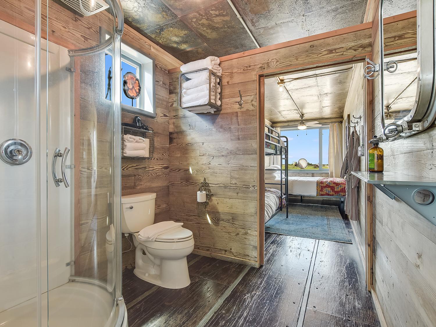 Flophouze Shipping Container Hotel Round Top Cameră foto